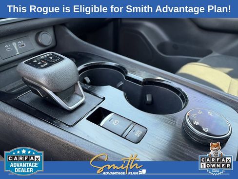 Used 2023 Nissan Rogue S image 18