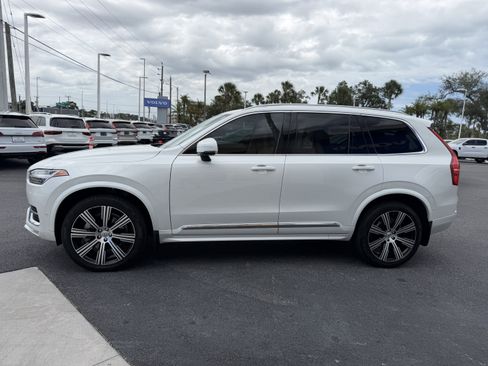 Certified 2024 Volvo XC90 B6 Ultimate w/ Protection Package Premier AWD/4WD image 6