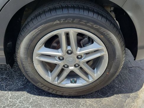 Used 2021 Hyundai Kona SE w/ Cargo Package FWD image 8