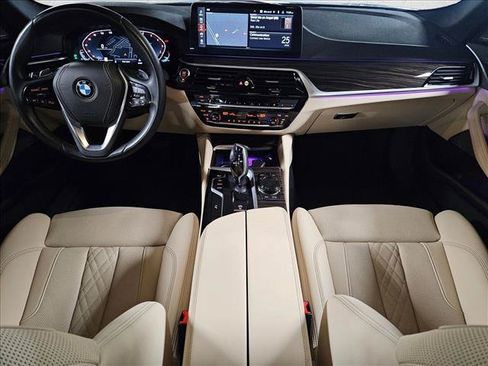 Used 2023 BMW 530i w/ Executive Package RWD image 19