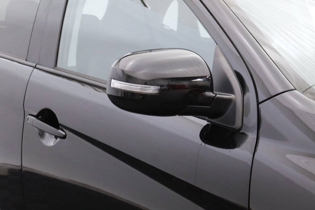 Used 2024 Mitsubishi Outlander Sport SE AWD/4WD image 9