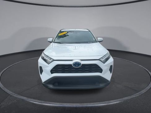 Used 2024 Toyota RAV4 XLE image 6