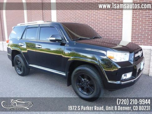 Used 2013 Toyota 4Runner SR5 w/ Convenience Pkg image 2