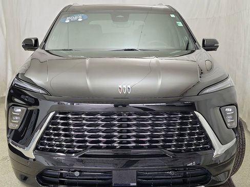 Certified 2025 Buick Enclave Avenir w/ Super Cruise Package image 4