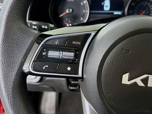 Used 2023 Kia Forte LXS FWD image 19
