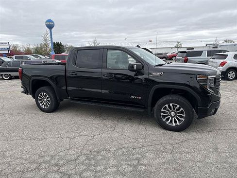 Certified 2023 GMC Sierra 1500 AT4 w/ AT4 Premium Package AWD/4WD image 46