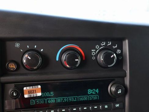New 2025 Chevrolet Express 2500 w/ Communications Package image 24