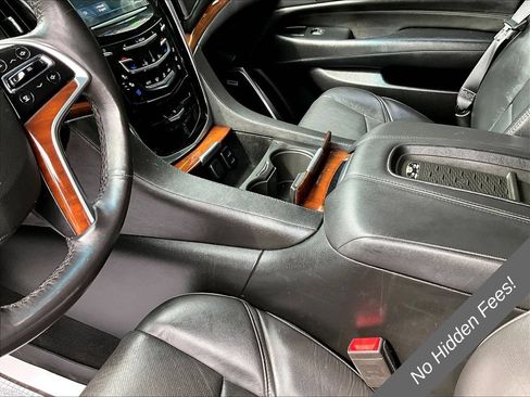 Used 2017 Cadillac Escalade Luxury AWD/4WD image 11