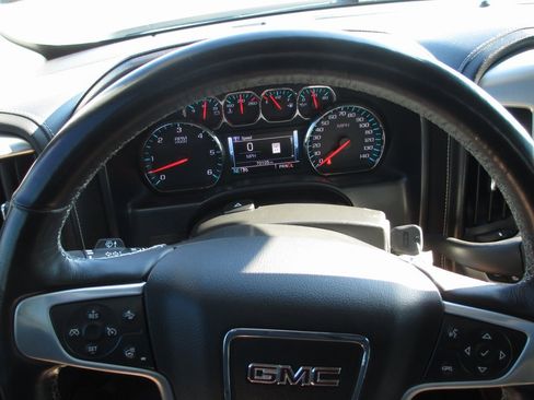 Used 2018 GMC Sierra 1500 SLT image 30