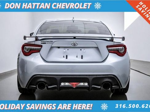 Used 2018 Toyota 86 image 27