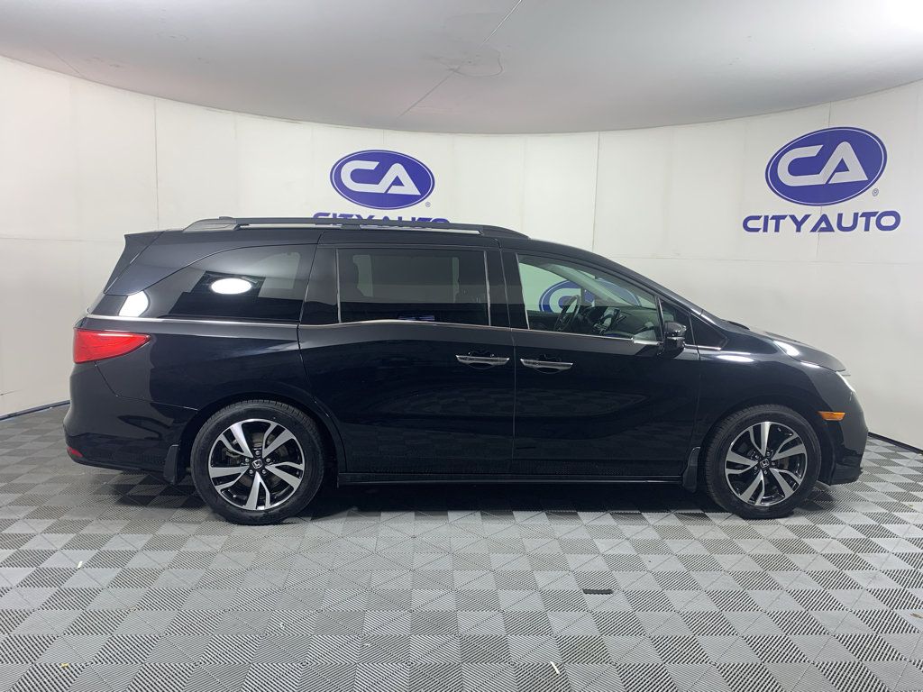 Used 2020 Honda Odyssey Elite image 2