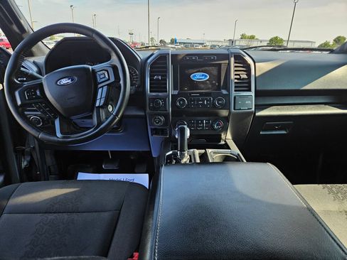 Used 2020 Ford F150 XLT w/ Equipment Group 302A Luxury AWD/4WD image 17