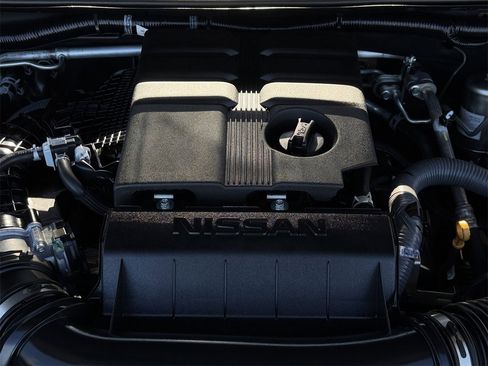 Used 2025 Nissan Frontier PRO-4X w/ Pro Convenience Package image 30