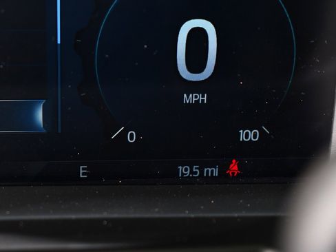 New 2026 Ford F350 Lariat w/ Black Appearance Package image 27