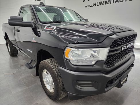 Used 2022 RAM 2500 Tradesman image 2