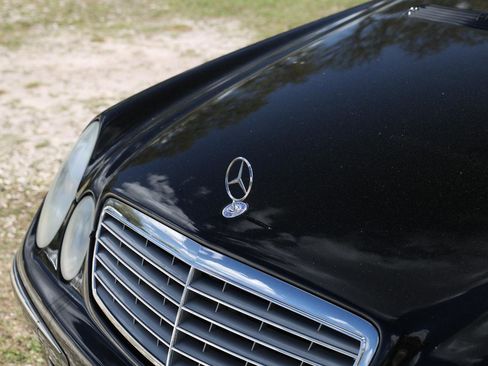 Used 2006 Mercedes-Benz E 350 4MATIC Sedan image 30