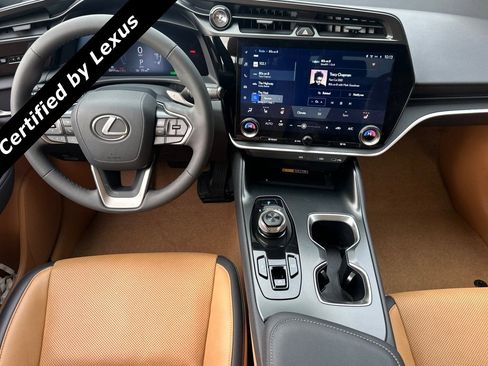 Used 2025 Lexus RZ 300e image 26
