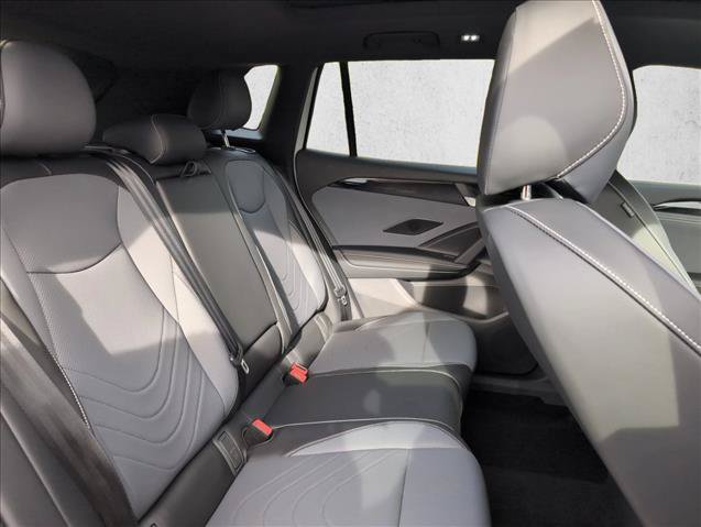 New 2026 Volkswagen Tiguan SE R-Line FWD image 27