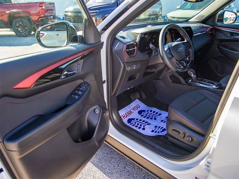New 2025 Chevrolet TrailBlazer RS w/ Convenience Package image 20