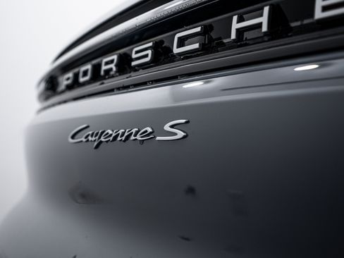 New 2026 Porsche Cayenne S AWD/4WD image 27