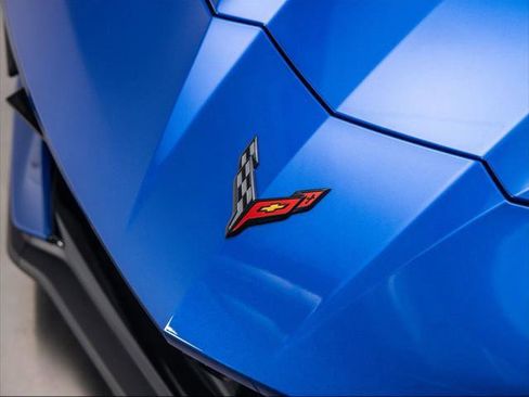 Used 2020 Chevrolet Corvette Stingray Premium Cpe w/ 3LT Preferred Equipment Group image 12