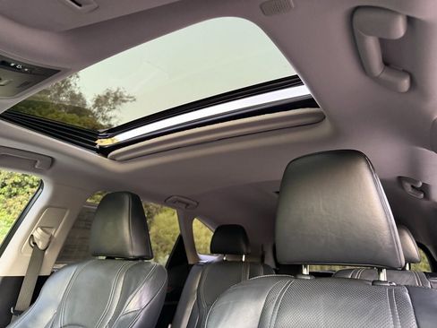 Used 2019 Lexus RX 450hL image 18