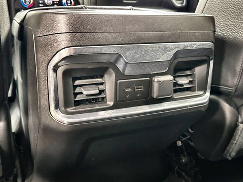 Used 2022 GMC Sierra 3500 Denali AWD/4WD image 29