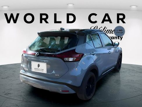 Used 2024 Nissan Kicks SR w/ SR Premium Package FWD image 7