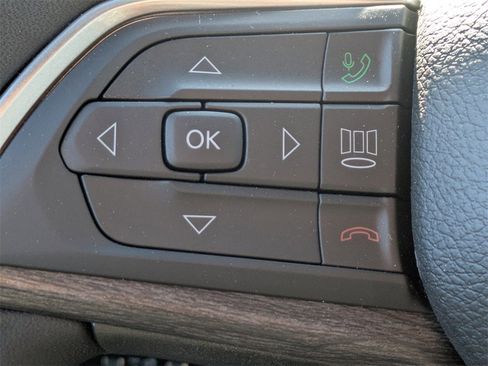 Used 2026 Jeep Grand Cherokee Limited image 28