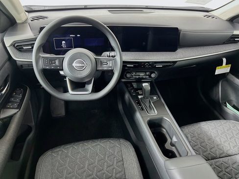 New 2026 Nissan Kicks SV AWD/4WD image 18