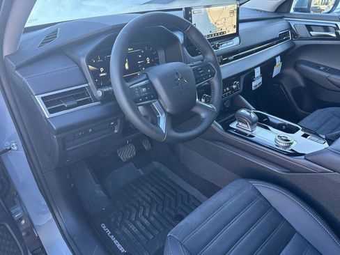 New 2026 Mitsubishi Outlander SE FWD image 19