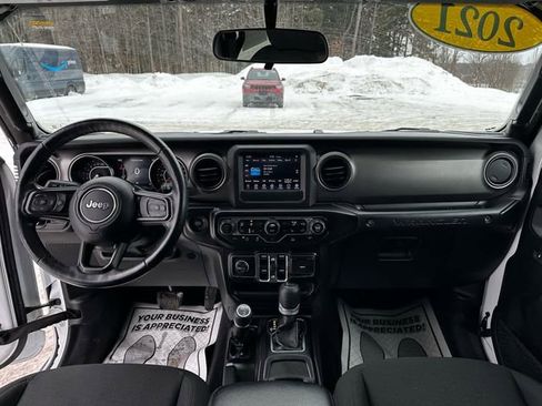 Used 2021 Jeep Wrangler Unlimited Sport image 11