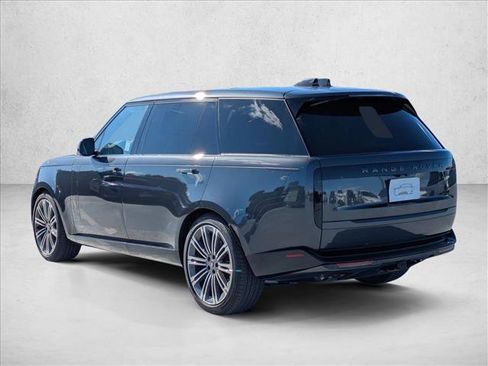 New 2025 Land Rover Range Rover Long Wheelbase SE AWD/4WD image 9