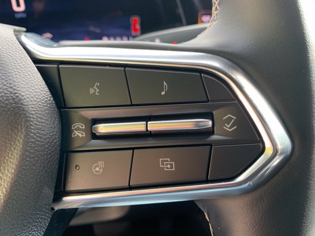 Used 2026 Chevrolet Traverse LT AWD/4WD image 30