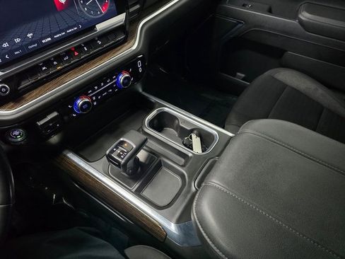 Used 2023 GMC Sierra 1500 Elevation image 31