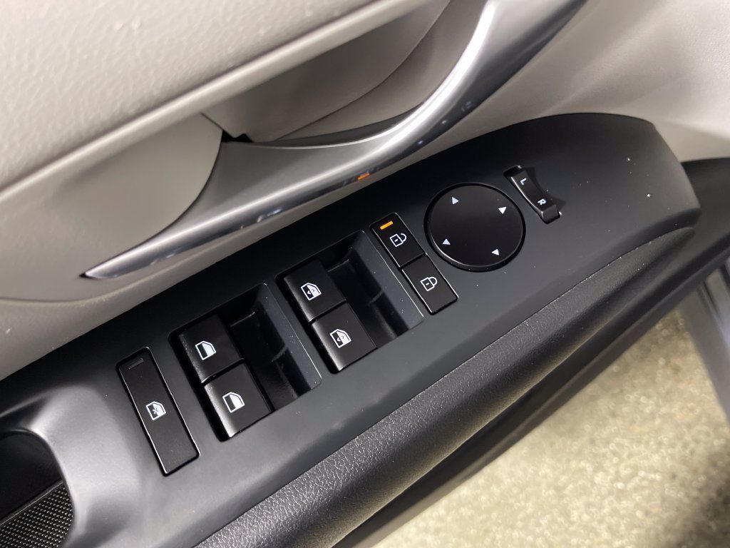 Certified 2025 Hyundai Tucson SEL FWD image 19
