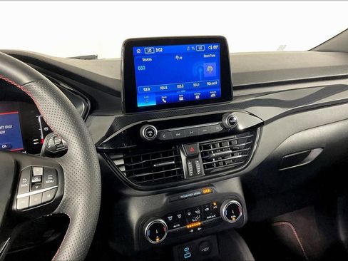 Used 2023 Ford Escape ST-Line image 9