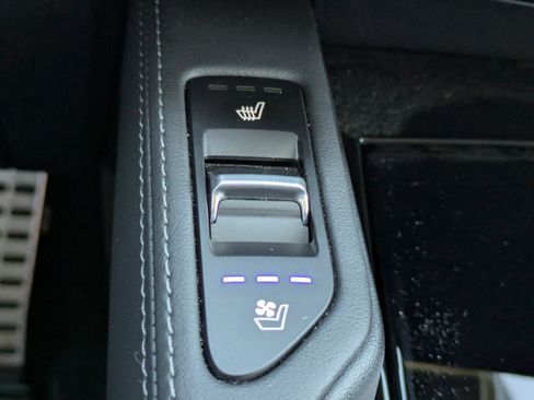 Used 2023 Kia Telluride SX image 31