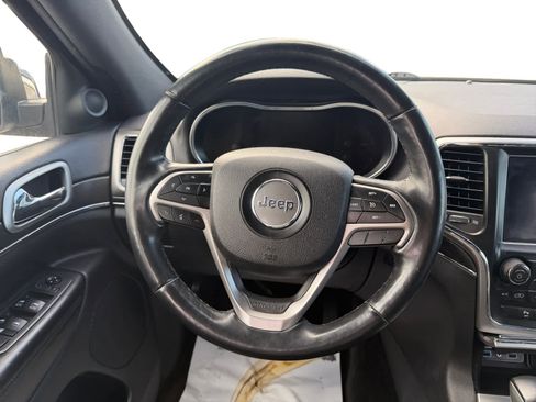 Used 2018 Jeep Grand Cherokee Limited image 14