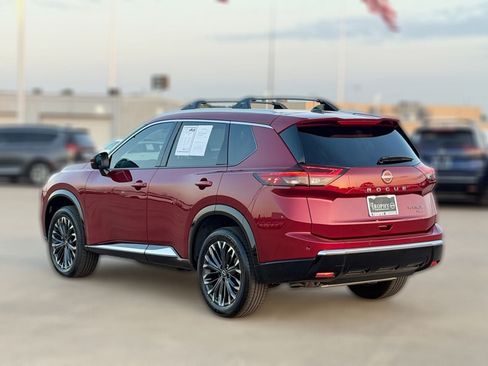 Certified 2026 Nissan Rogue Platinum AWD/4WD image 6