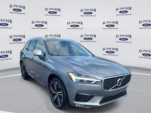 Used 2018 Volvo XC60 T5 R-Design w/ Convenience Package AWD/4WD image 7