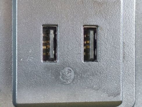 Used 2018 GMC Sierra 1500 SLT image 23