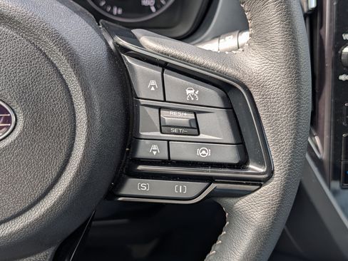Certified 2025 Subaru Forester Premium AWD/4WD image 30
