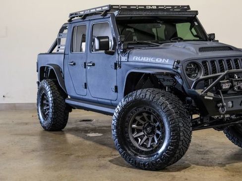 Used 2022 Jeep Gladiator Rubicon w/ Cold Weather Group image 28