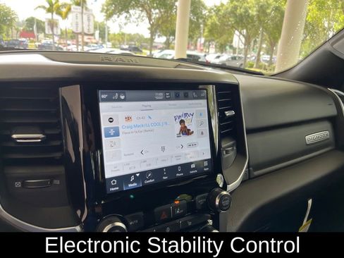 New 2022 RAM 1500 Big Horn image 7