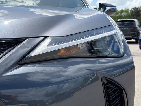 New 2026 Lexus UX 300h FWD image 9