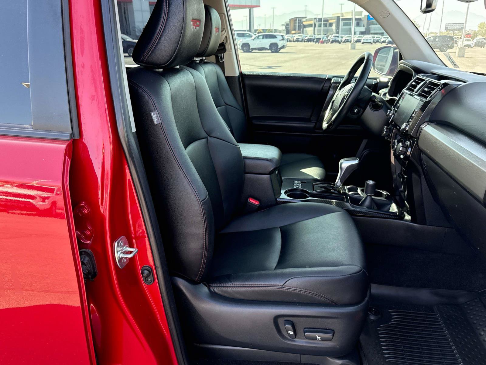 Used 2023 Toyota 4Runner TRD Off-Road Premium w/ Moonroof Package AWD/4WD image 17