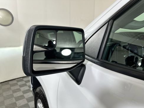 Used 2025 Chevrolet Silverado 1500 LT AWD/4WD image 10