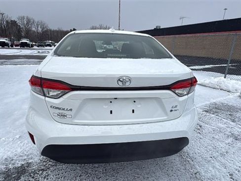 New 2026 Toyota Corolla LE image 4
