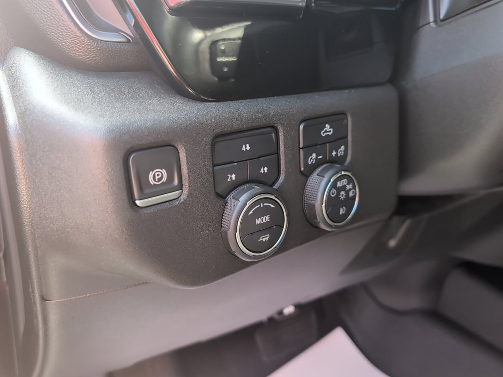 Used 2024 Chevrolet Silverado 2500 LT w/ Convenience Package AWD/4WD image 20